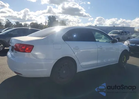 2013 Volkswagen Jetta Se z USA, uszkodzony, nr VIN 3VWDP7AJ4DM416520